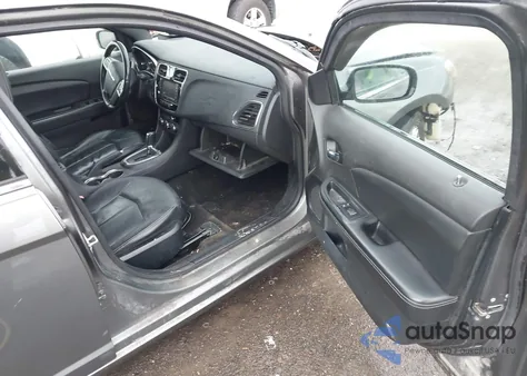 2012 Chrysler 200 Limited z USA, uszkodzony, nr VIN 1C3CCBCB7CN283568